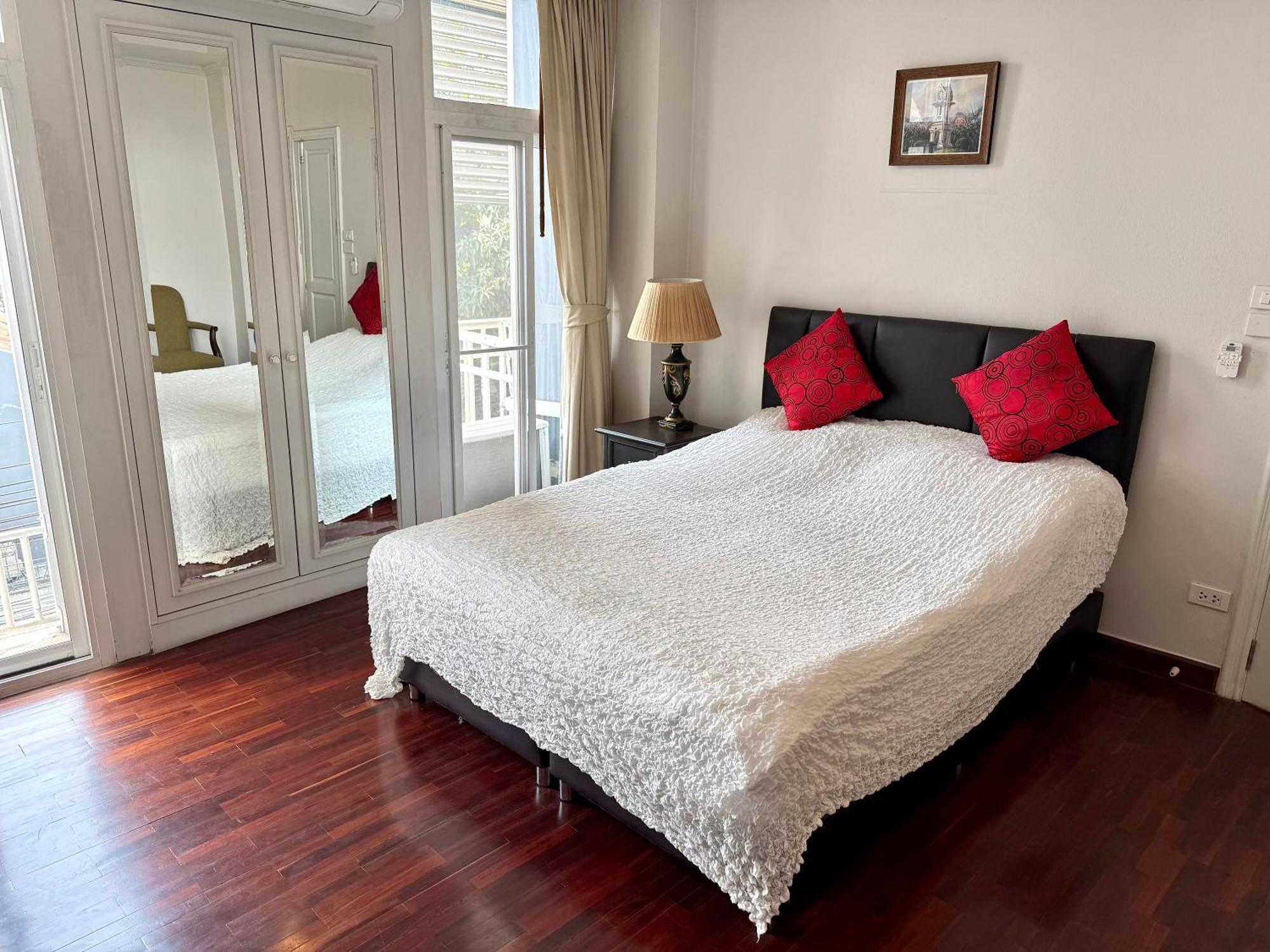 Samsen Suites Spacious 2Br Contemporary Thai Style Μπανγκόκ Εξωτερικό φωτογραφία